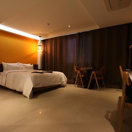 אינצ'ון Hotel Cacao מראה חיצוני תמונה