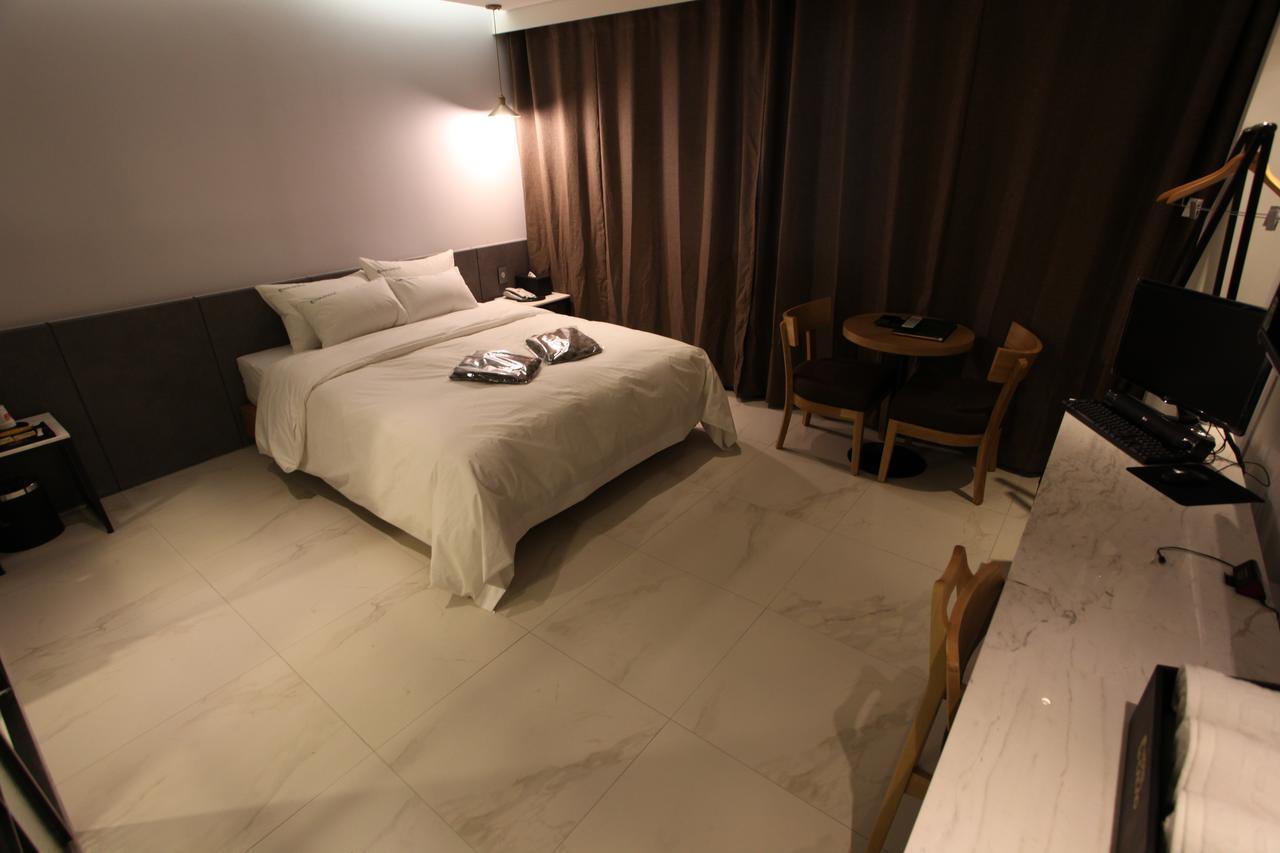 אינצ'ון Hotel Cacao מראה חיצוני תמונה