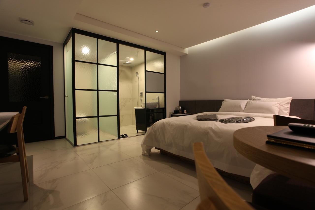 אינצ'ון Hotel Cacao מראה חיצוני תמונה