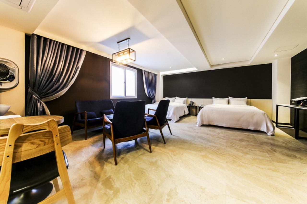 אינצ'ון Hotel Cacao מראה חיצוני תמונה