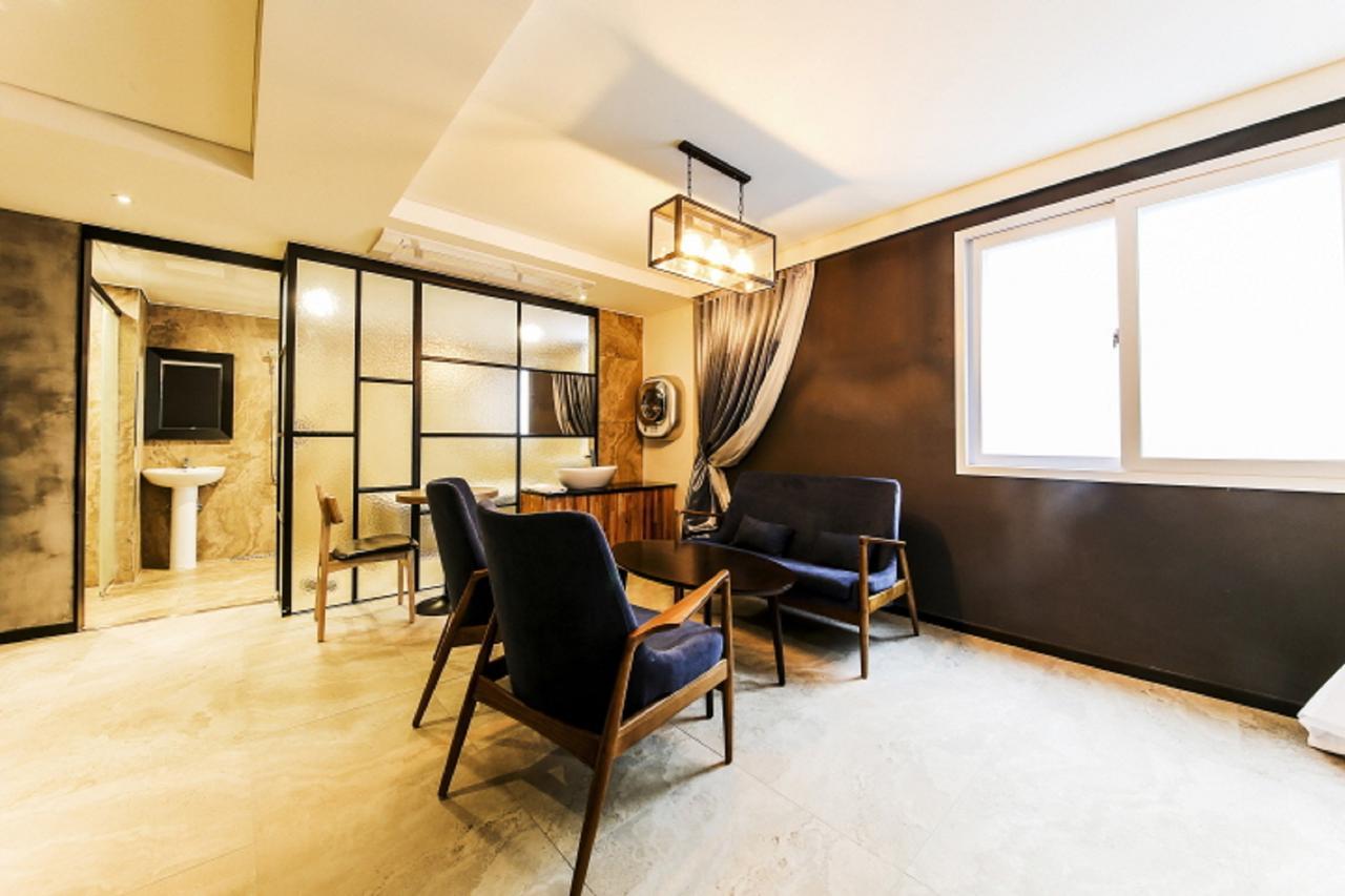 אינצ'ון Hotel Cacao מראה חיצוני תמונה